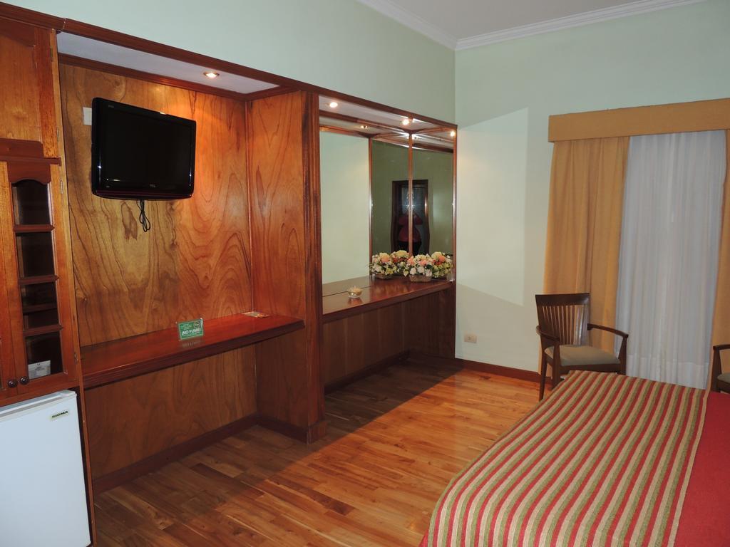 Hotel Cuprum Santa Rosa  Ruang foto